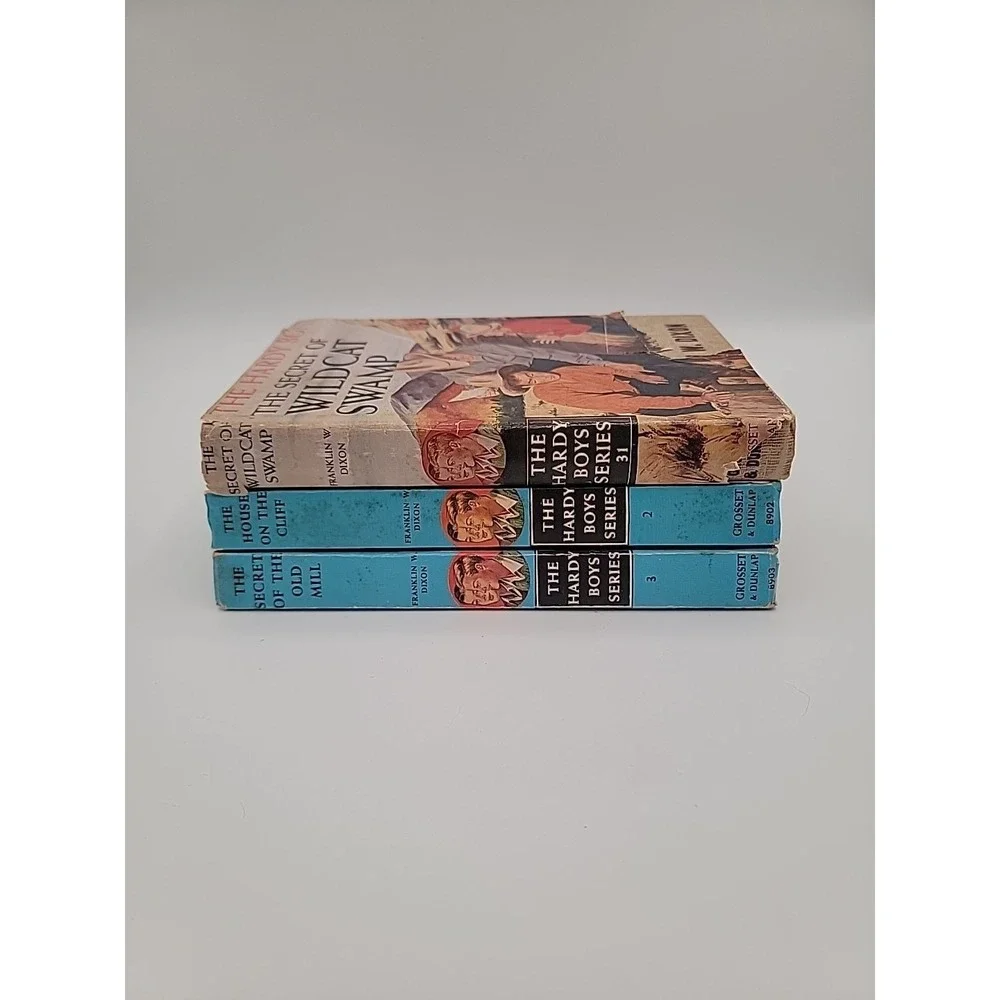 The Hardy Boys Lot Of 3 Vintage Books Blue‎ Top Pages